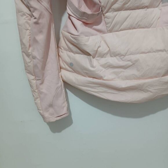 Lululemon women Sz 10 down for it all white goose down lightweight jacket peach - Picture 6 of 9